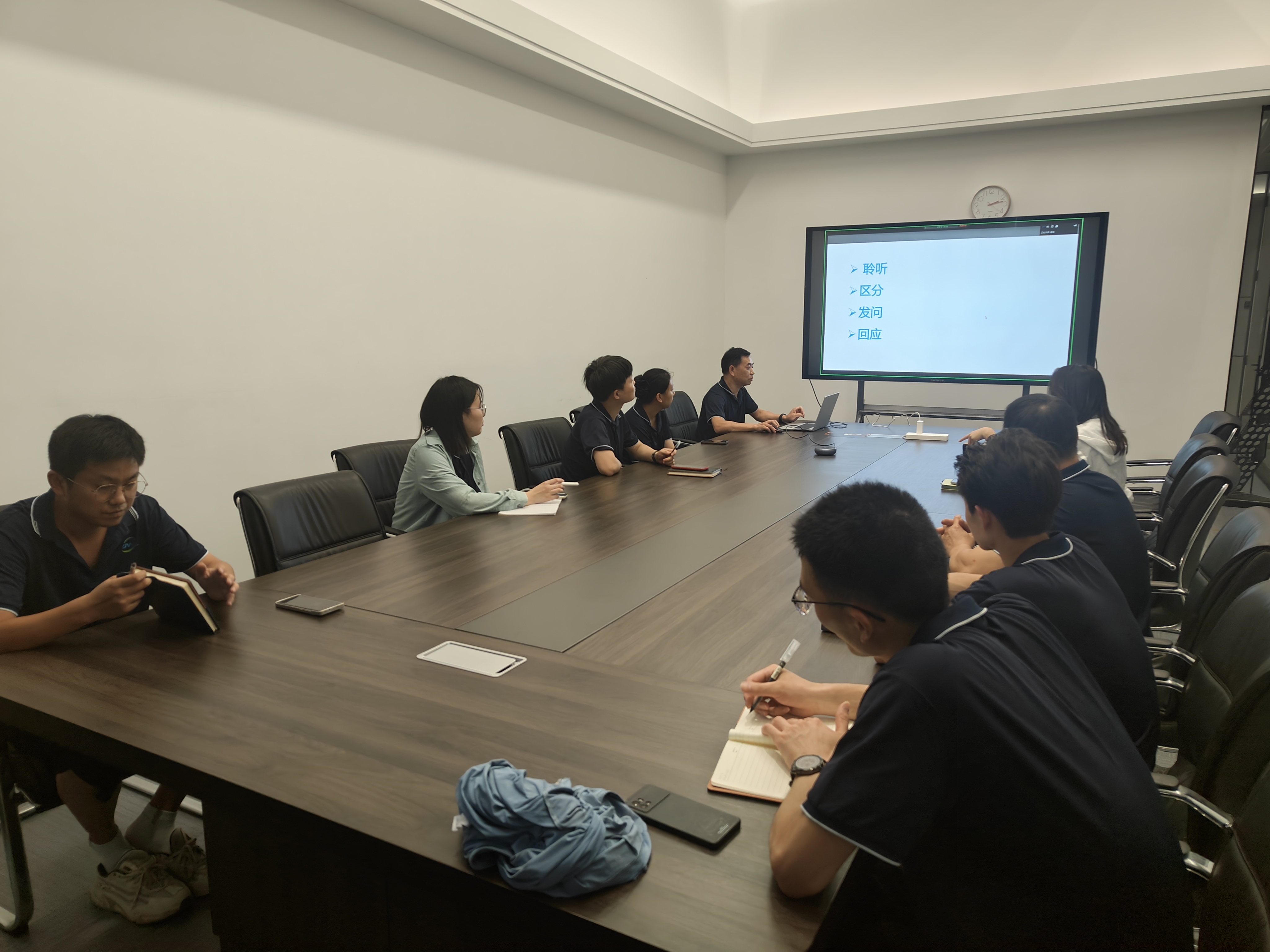 XJR PUMP Holds Internal Quality Meeting to Strengthen Manufacturing Excellence