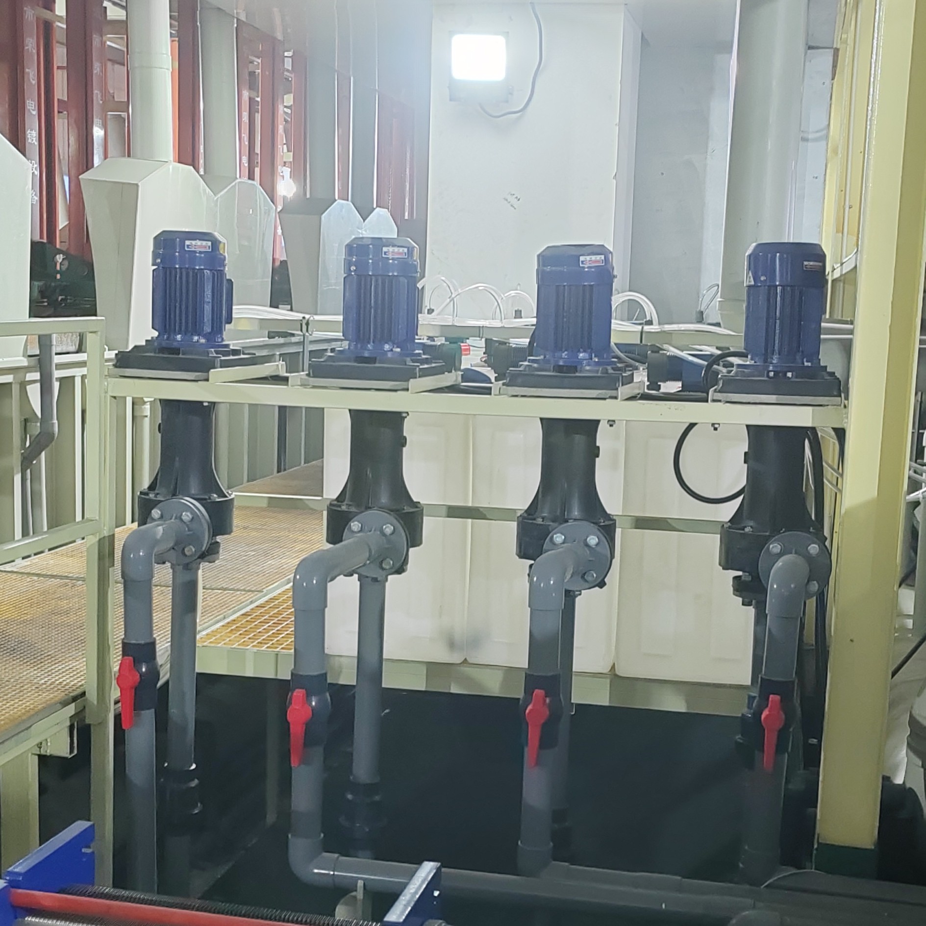 large-flow magnetic drive pumps for cooling systems