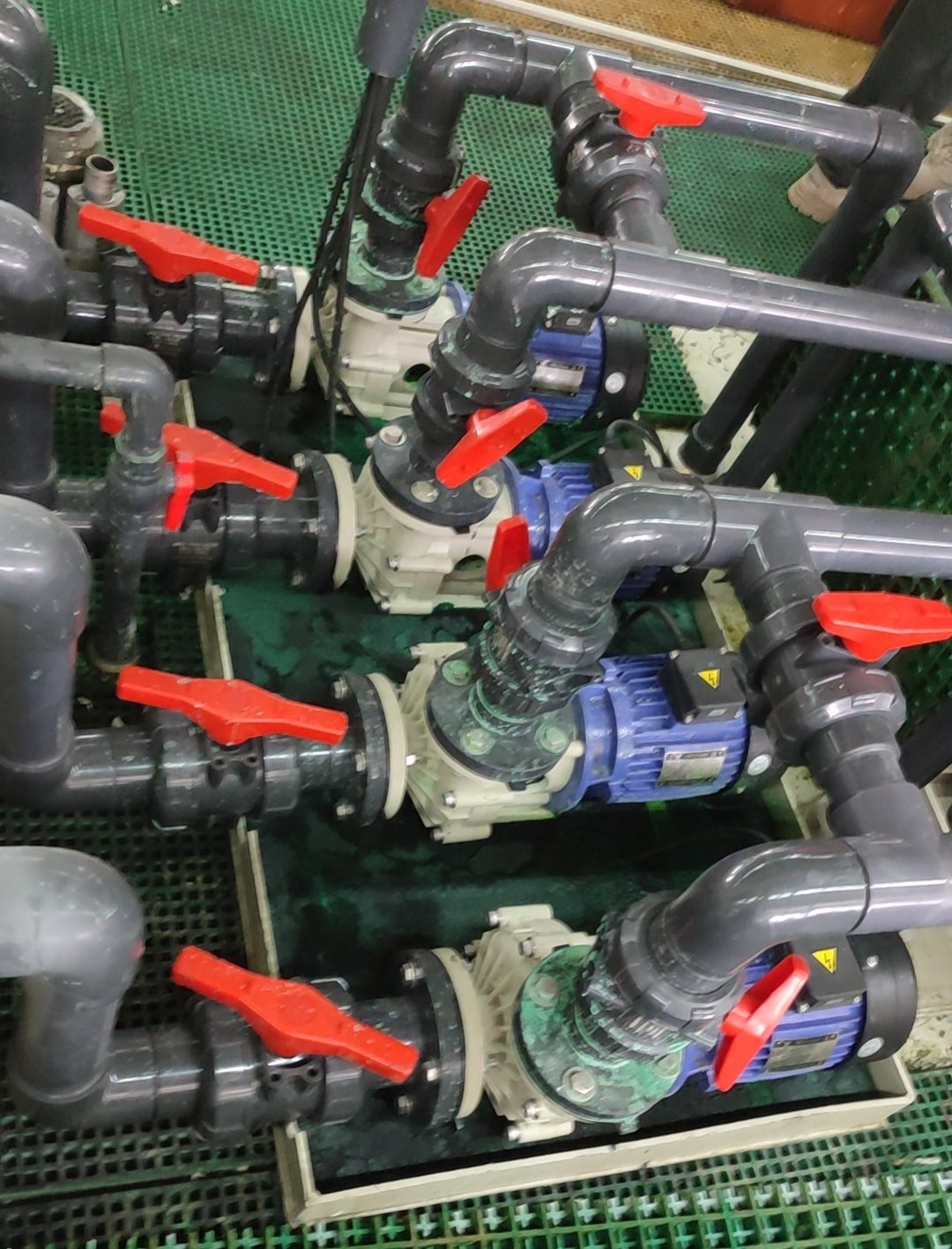 Self-Priming Pumps VS Magnetic Pumps VS Centrifugal Pumps